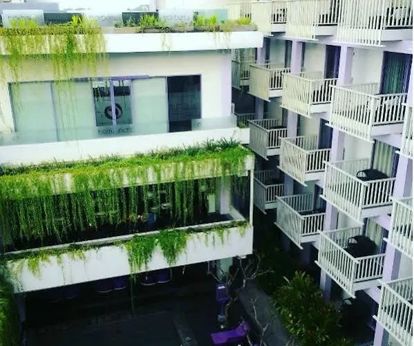 Conjioo Kuta Managed By Mhm Hotel 3*